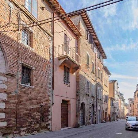 Perugia Home Apartment La Finestra Di Fronte Екстер'єр фото