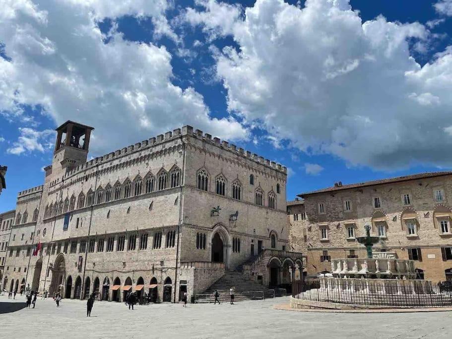 Perugia Home Apartment La Finestra Di Fronte Екстер'єр фото